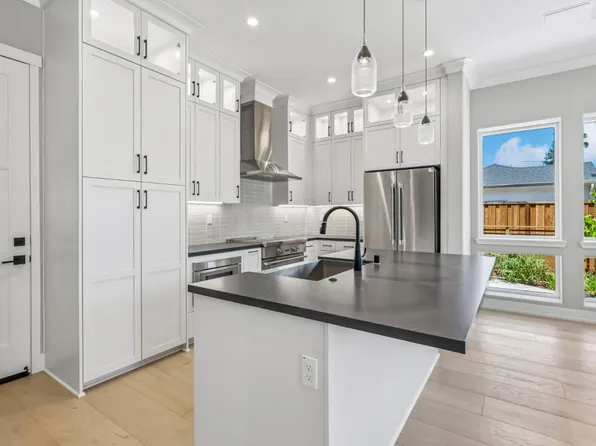 109 Koa Ct, Paloalto, CA 94306