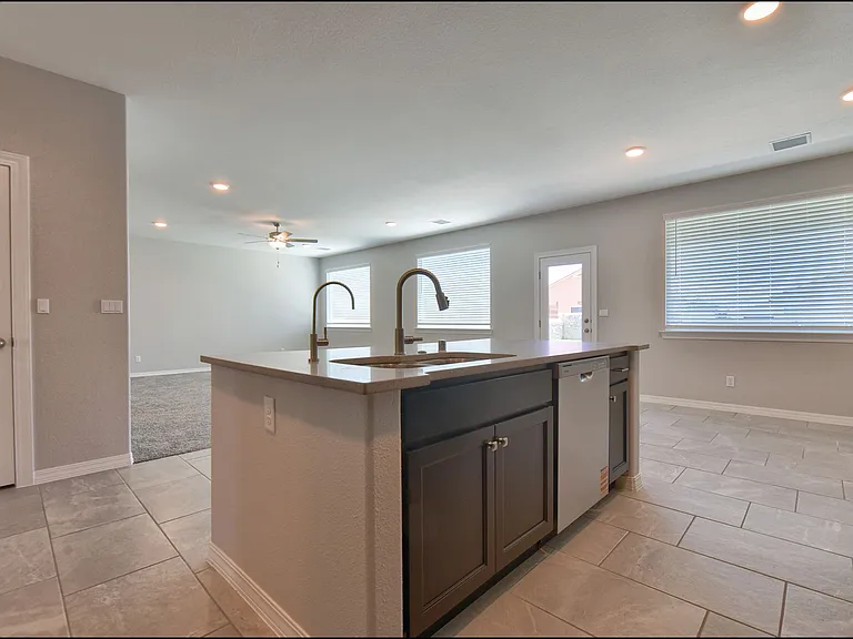 12868 Star Gaze Ave — Photo 16