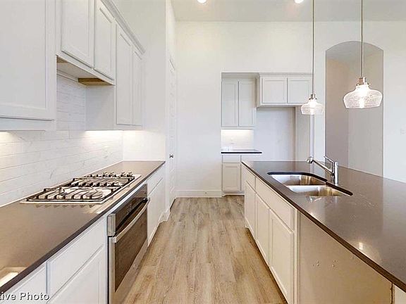 4th image of 3158 Estuary Dr