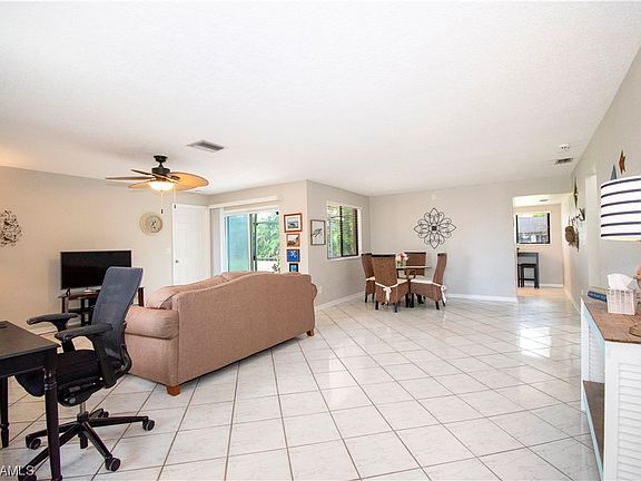 3rd image of 5011 Chiquita Blvd S
