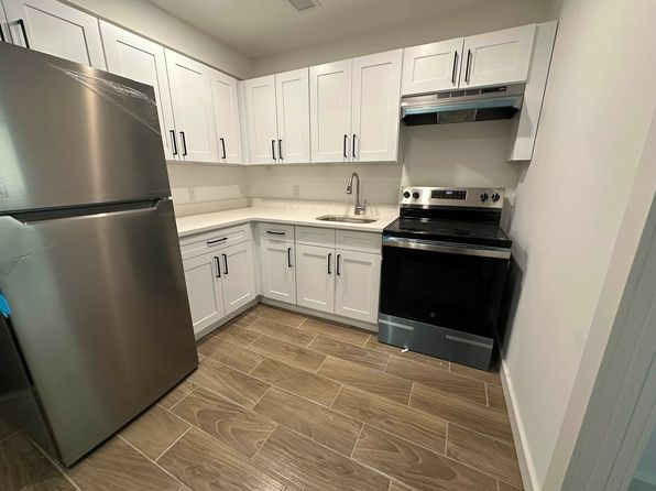 680 Courtlandt Ave #4C