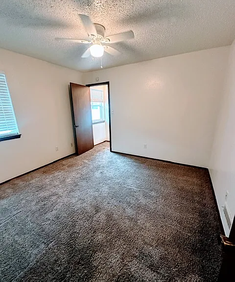 225 Bull Run St #B — Photo 13
