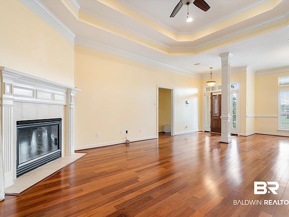 4th image of 9504 Tunbridge Ct