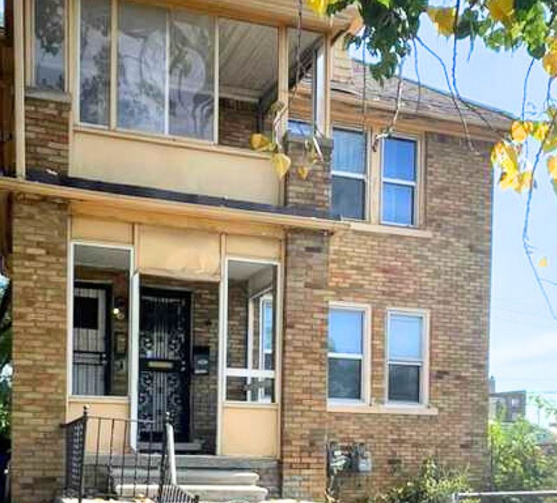 1st image of 13526 La Salle Blvd #2
