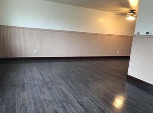 9722 Hoff St, Philadelphia, PA 19115