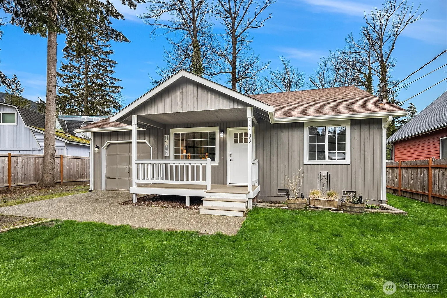 44103 Fir Road photo 1