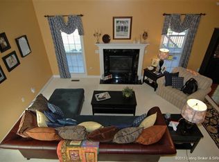 6621 Westwood Dr, Charlestown, IN 47111