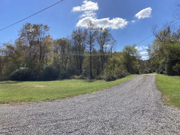 681 State Rte, Albany, OH 45710