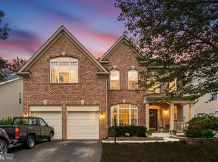 14836 Cartagena Dr, Gainesville, VA 20155