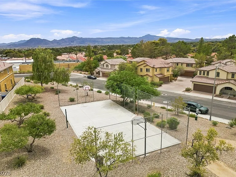 1915 Sundown Canyon Dr — Photo 36