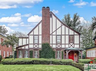 621 E 44th St, Savannah, GA 31405