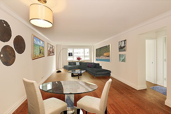 1st image of 400 E 54th St APT 30A