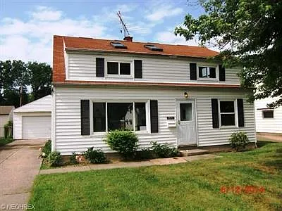 26281 Shirley Ave photo 1