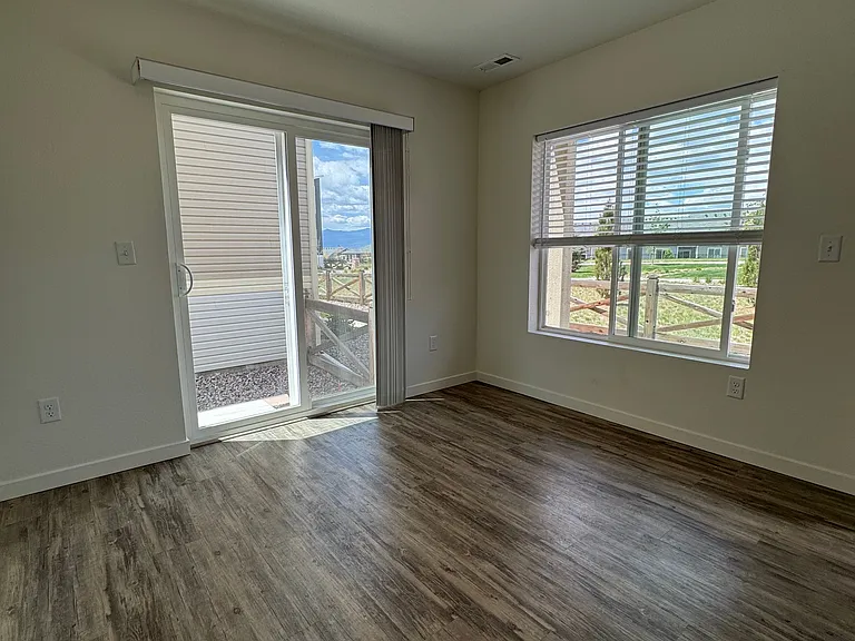 5836 Thurless Ln — Photo 17