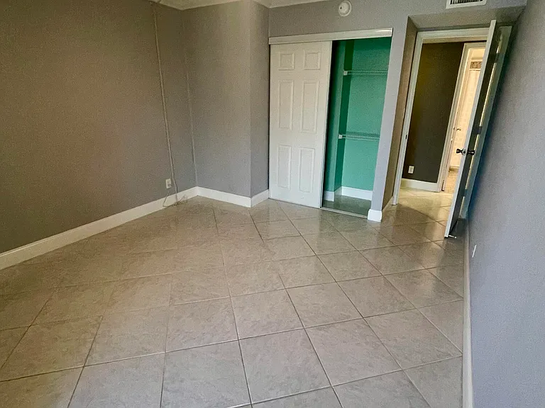 740 S Federal Hwy #410 — Photo 8