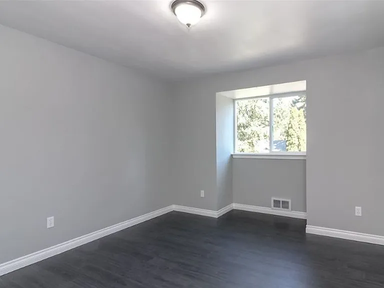 9104 158th St E — Photo 13
