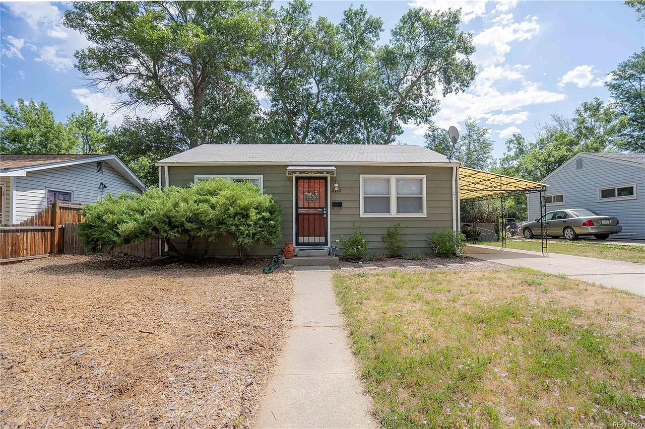 2 bed, 710 sqft, $2,250 — Photo 3
