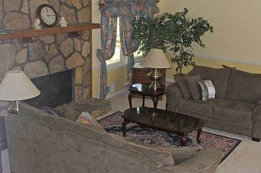 3rd image of 301 Westover Dr