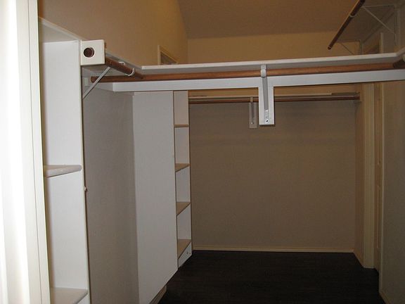 5th image of 10030 Red Cedar Dr