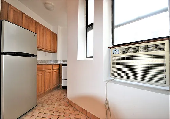 Rented by Bold New York | media 6