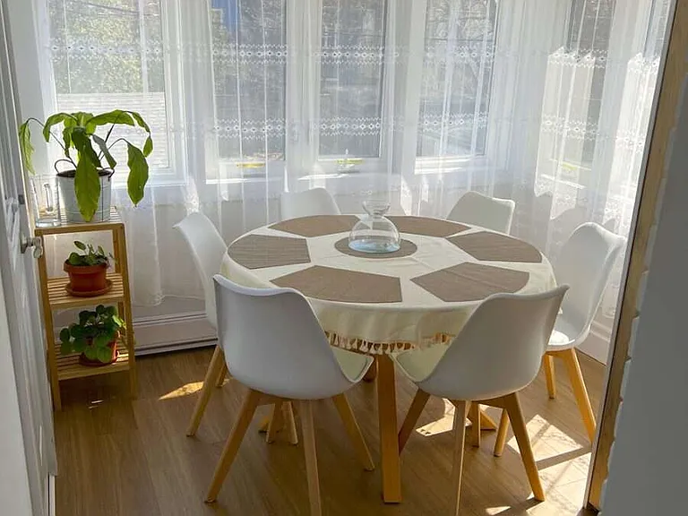 5 Garnock Ave #2 — Photo 12
