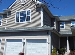 4383 Green Tree Ln, Allentown, PA