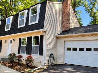 2283 Dosinia Ct, Reston, VA 20191