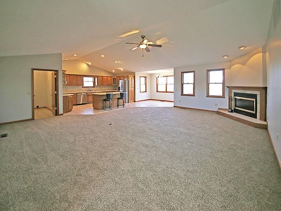 2nd image of 3370 W Sekiu Ct