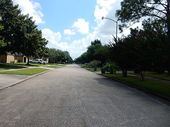 4th image of 2614 Orion Dr