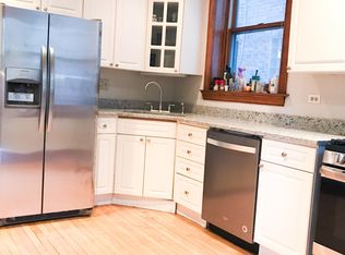 3713 N Racine Ave #1, Chicago, IL 60613