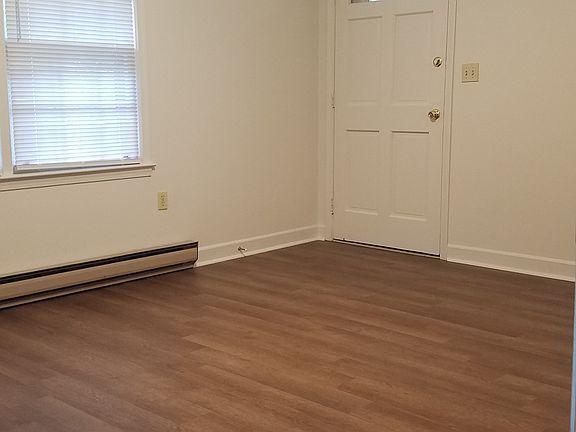 4th image of 311B N Pine St #311-B