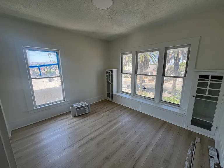 928 N Orange St #1/2 — Photo 20