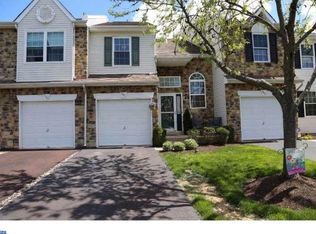 541 Broxton Ct, Harleysville, PA 19438