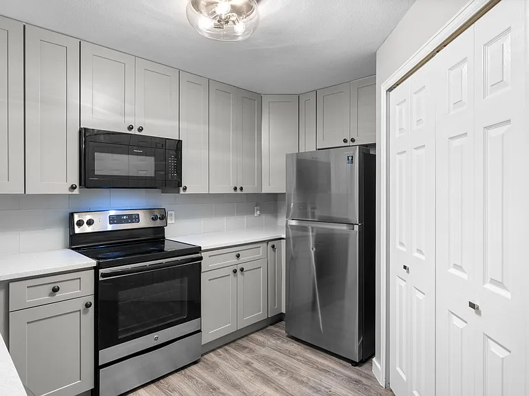 2575 S Syracuse Way #H201 — Photo 4