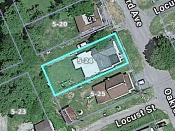 87 Oakford Ave, Richwood, WV 26261