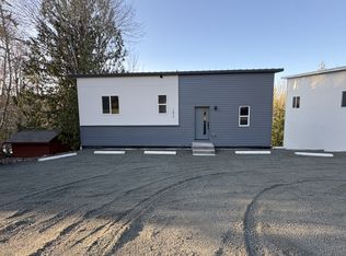 1690 SE Crescent Dr, Shelton, WA 98584