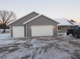 W13034 Steinfest Rd, Tigerton, WI 54486