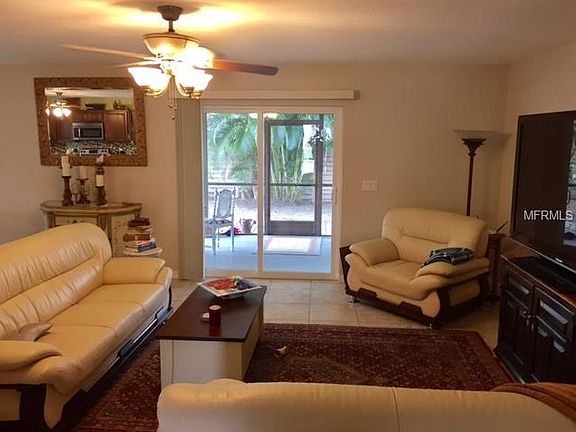 3rd image of 8344 Brandeis Cir W