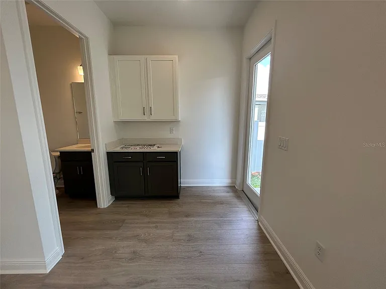 16902 Hamlin Oasis Loop — Photo 7