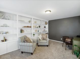 543 Legacy Pointe Dr, Saint Peters, MO 63376