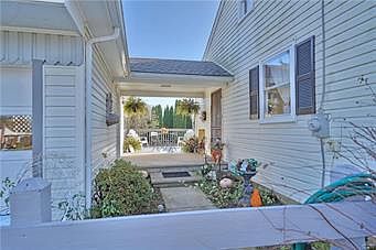 4th image of 338 N Nulton Ave