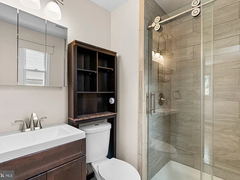 9212 Chanute Dr — Photo 18