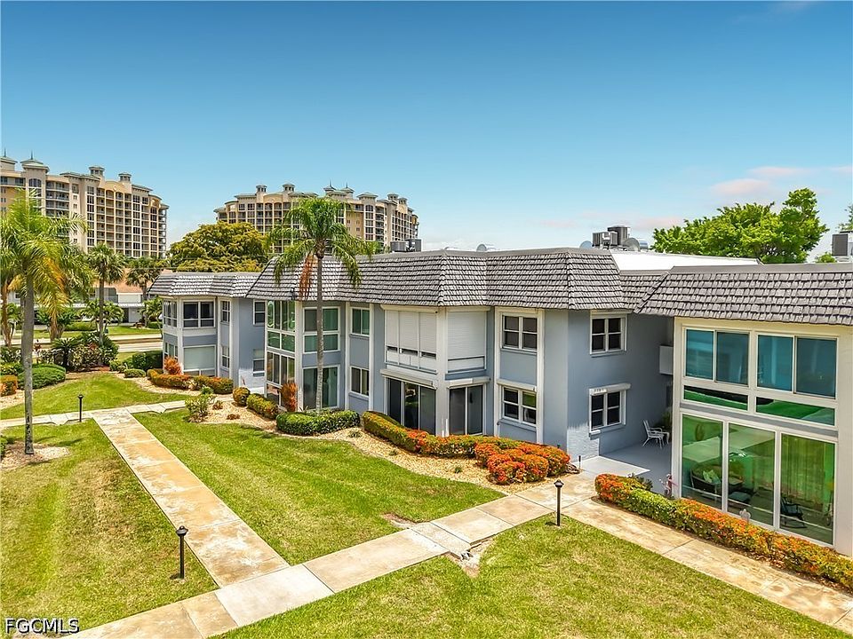 1st image of 3358 N Key Dr #2