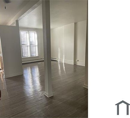 5th image of 847 E 23rd Ave