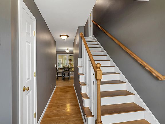 4th image of 217 Steam Mill Road
