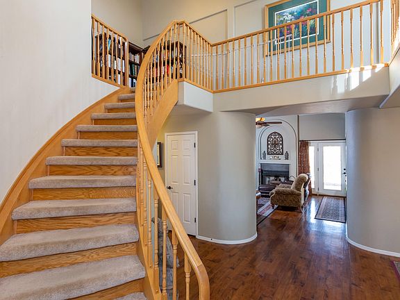 5th image of 1880 W Canada Hills Dr