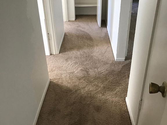 New carpet, tile and paint throughout