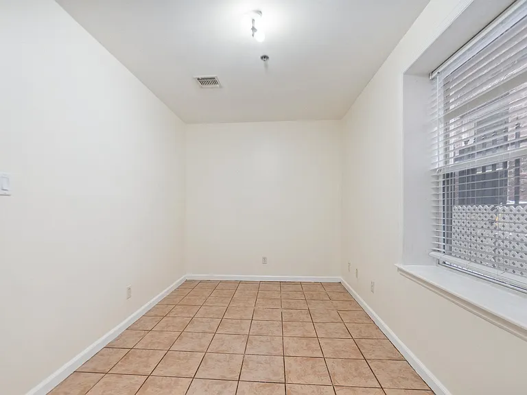 2705 Central Ave #1 — Photo 16