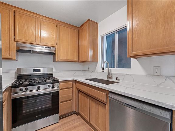 4th image of 1785 Beloit Ave APT 109