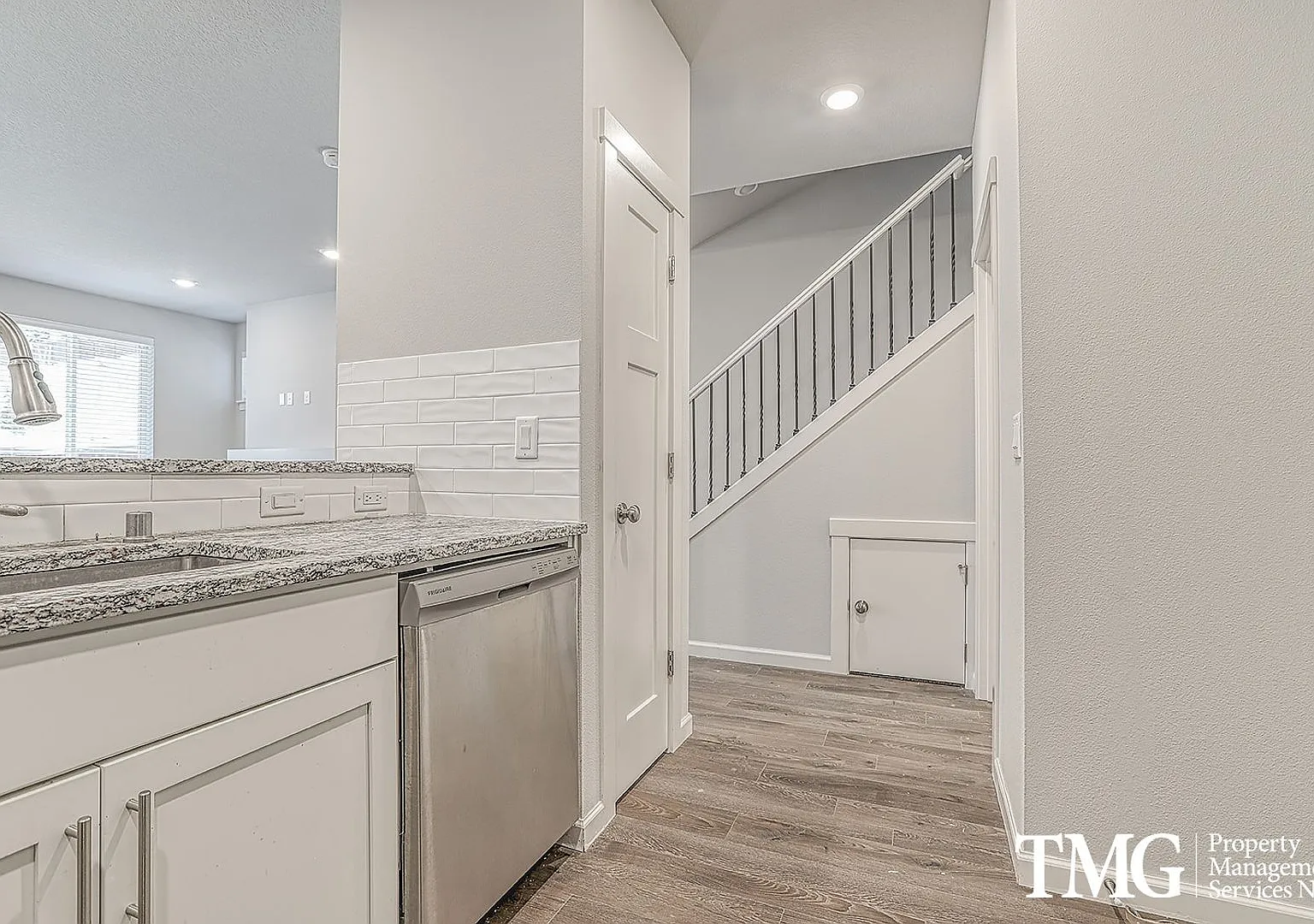 3 Bedroom, 2.5 Bath Townhome In Ridgefield! — Photo 4